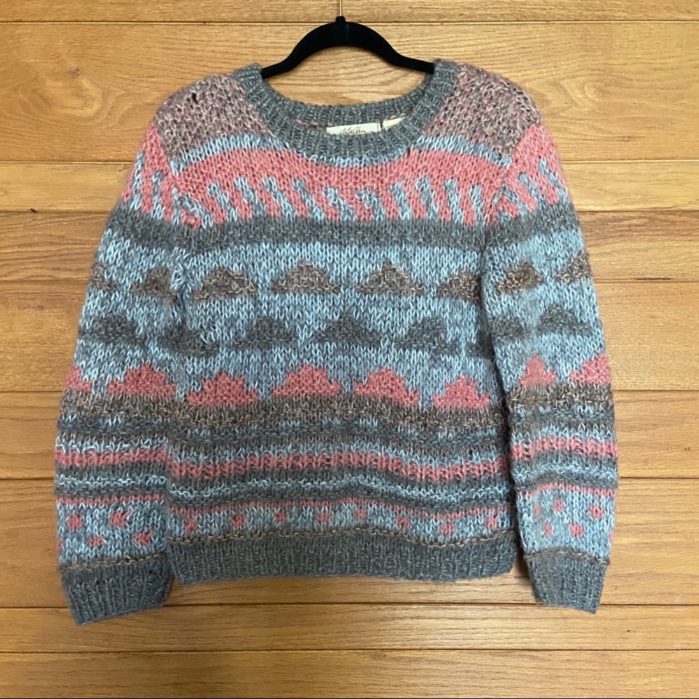 Vintage geometric print striped sweater